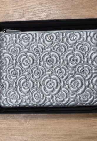 https://vipluxury.sk/Chanel clutch