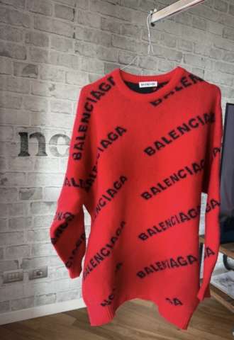 https://vipluxury.sk/Balenciaga svetre