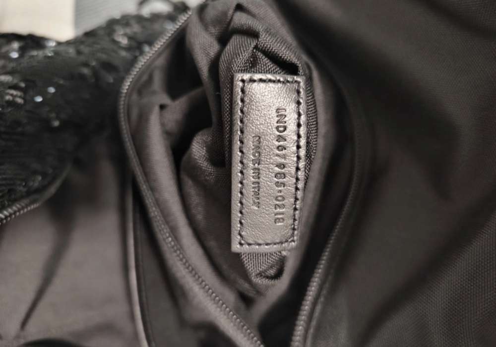 YSL ruksak