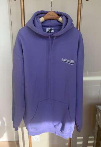 https://vipluxury.sk/Mikina Balenciaga