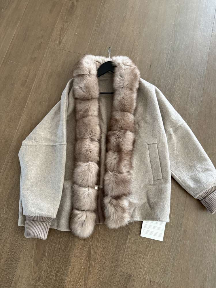 Max Mara kabat