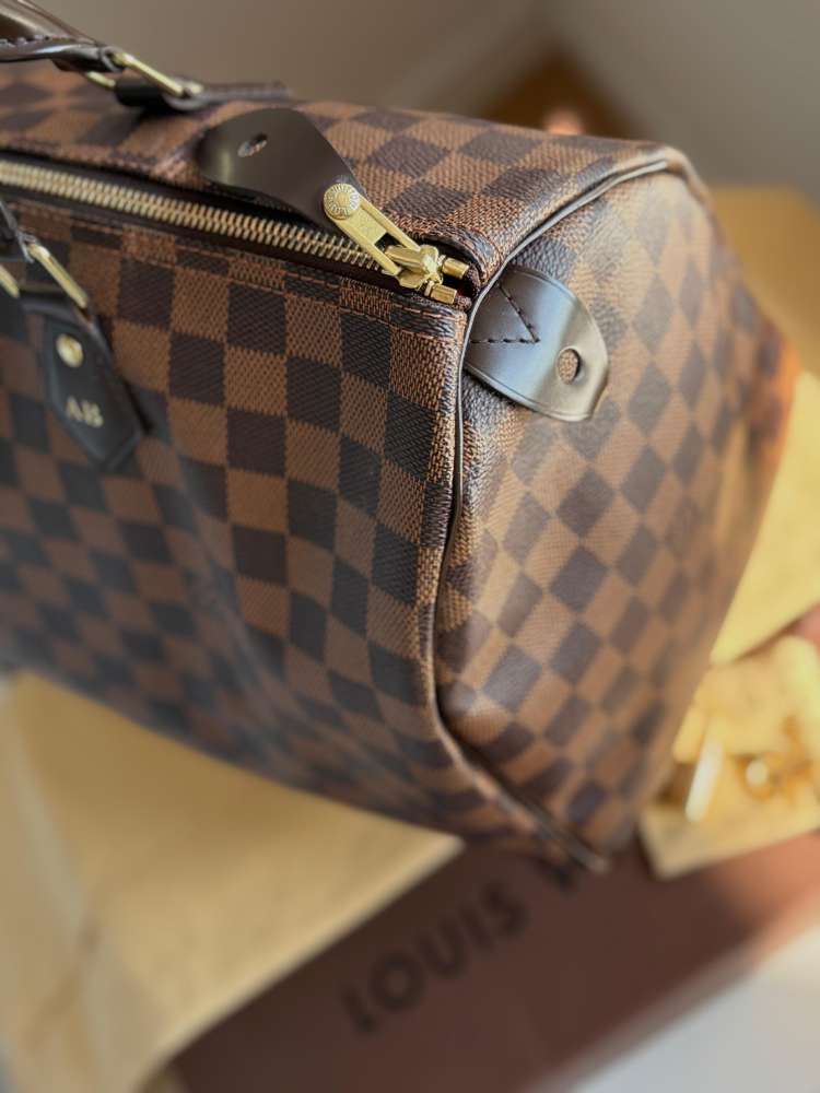 Louis Vuitton Speedy 35