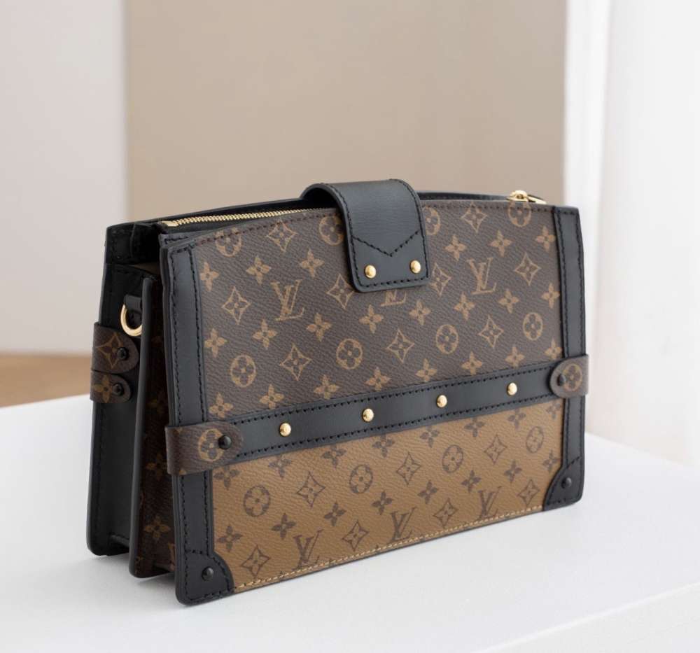 Louis Vuitton Trunk