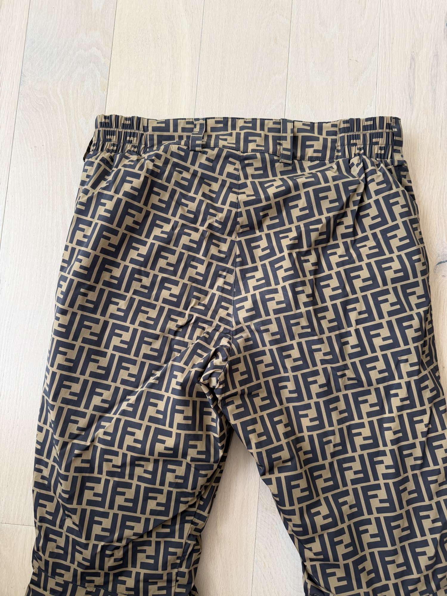 Fendi lyžiarske nohavice