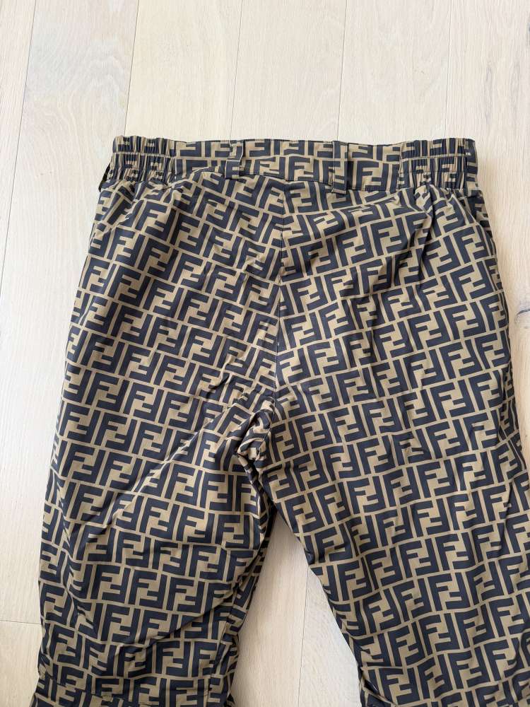 Fendi lyžiarske nohavice