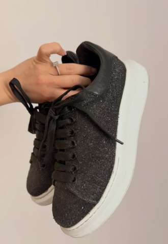 https://vipluxury.sk/Alexander McQueen
