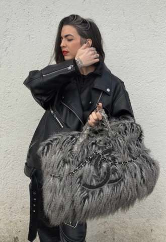 https://vipluxury.sk/Chanel kabelka