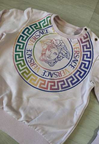 https://vipluxury.sk/Versace mikina