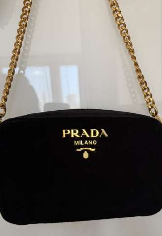 https://vipluxury.sk/Prada Velluto Camera Bag