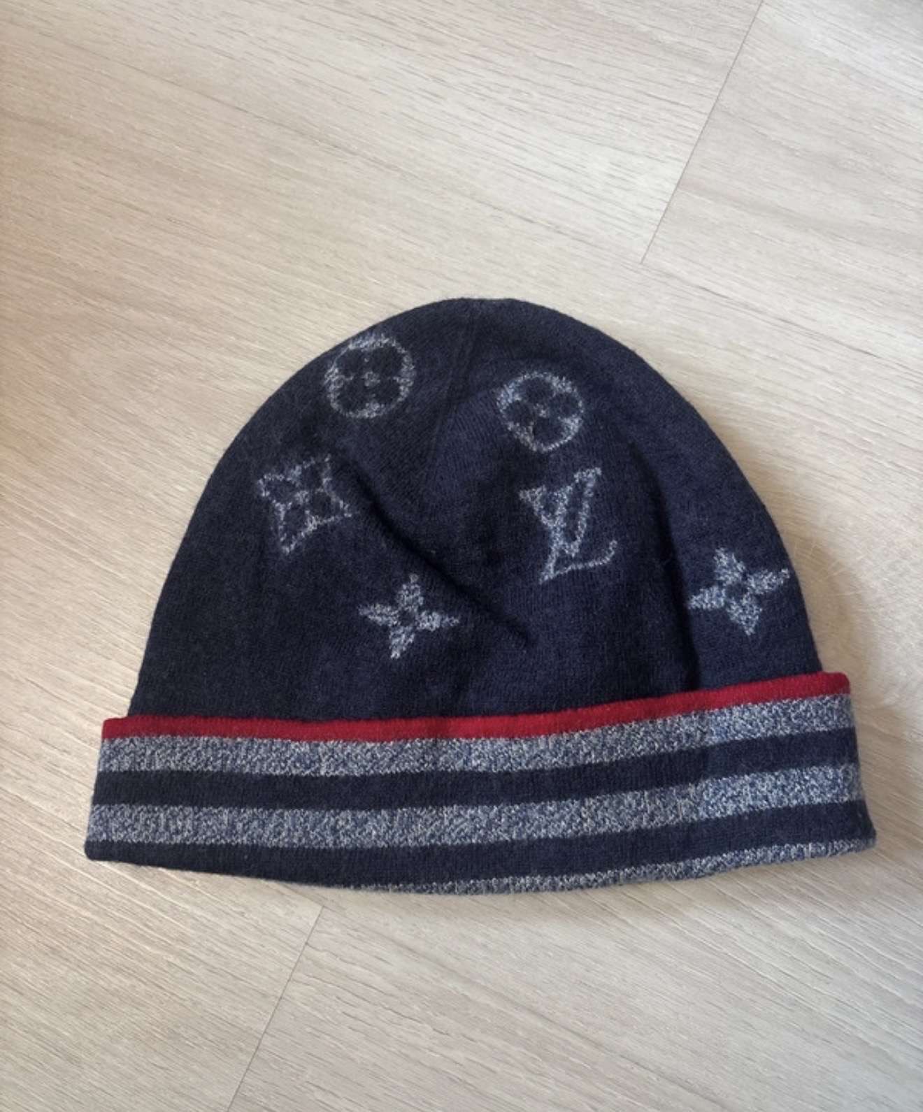 Louis vuitton čiapka