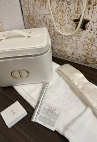 https://vipluxury.sk/Dior beauty kufrik