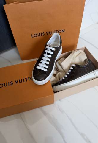 https://vipluxury.sk/Louis Vuittn Time Out tenisky