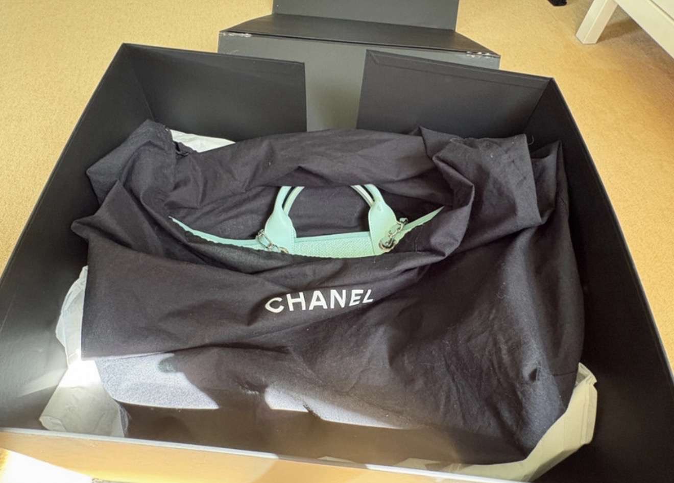 Chanel deauville médium