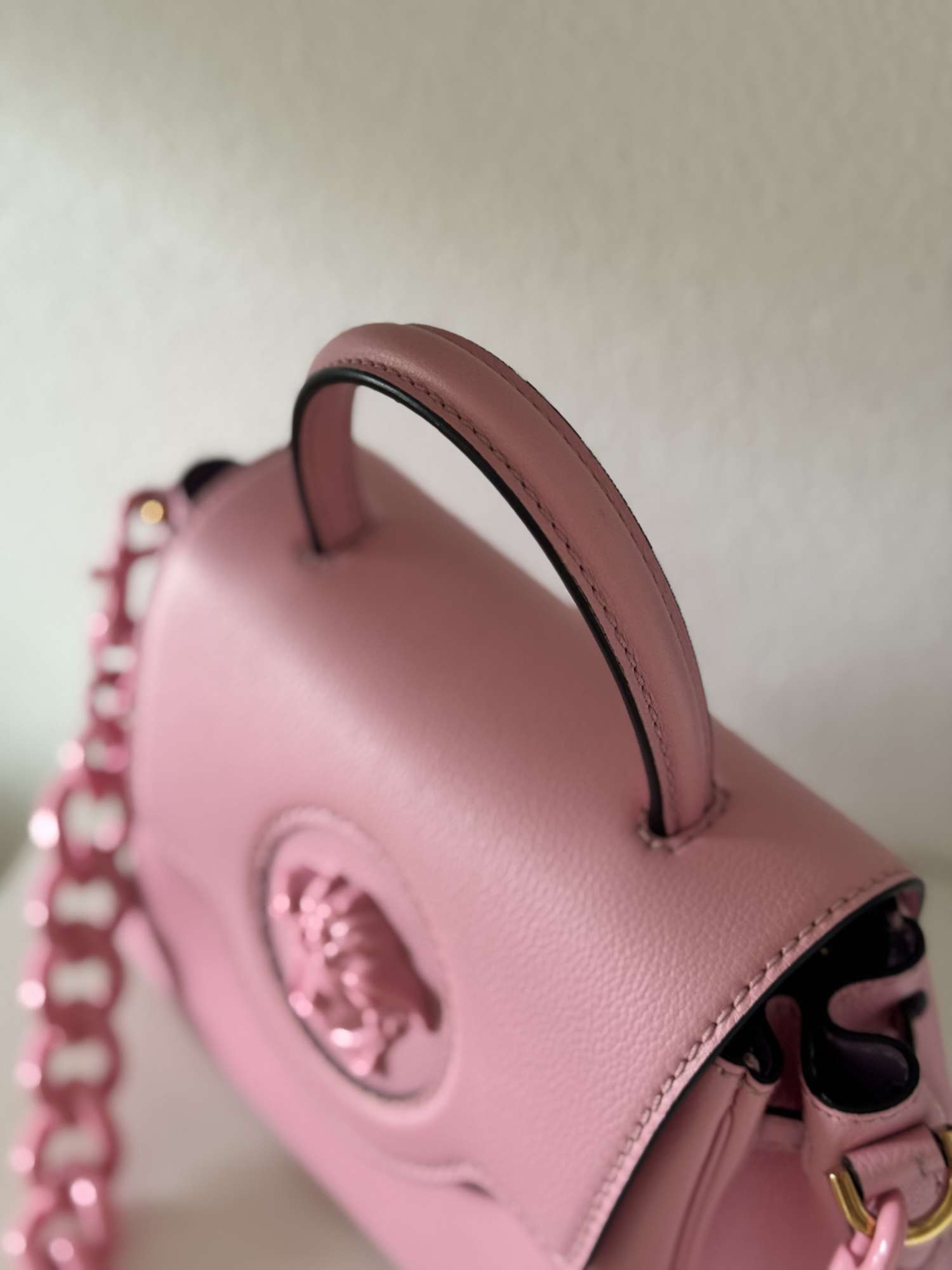 versace medusa small