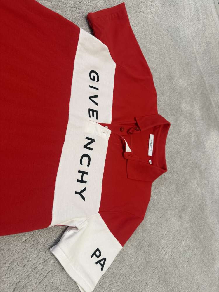 Givenchy juniorske tricko velkost 12+