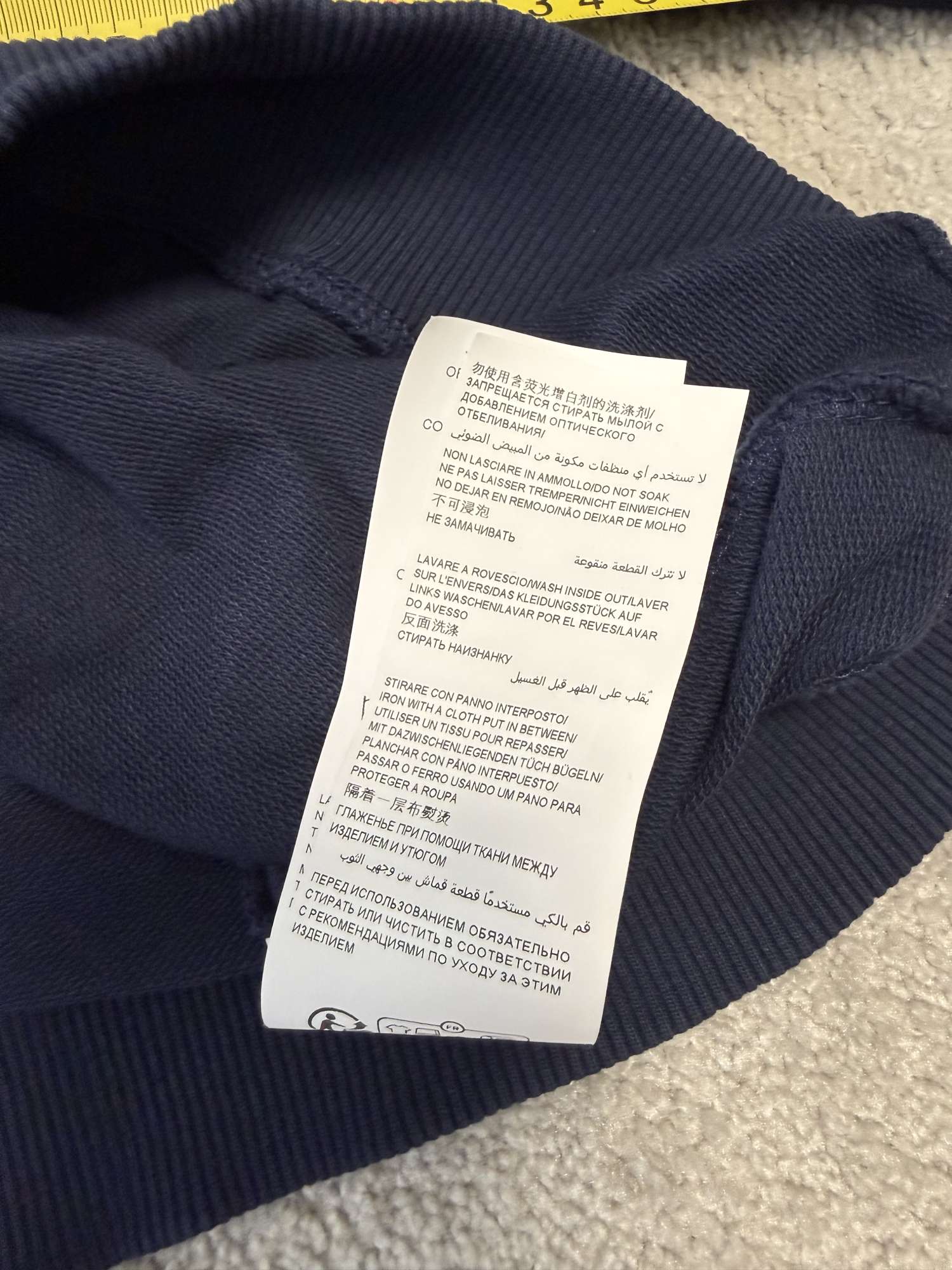 Moschino detska mikina velkost 14