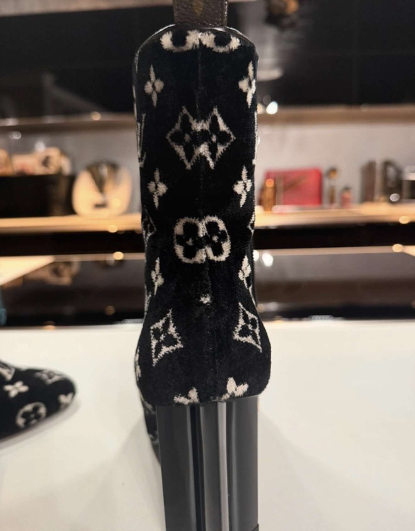 Louis Vuitton kotnicky