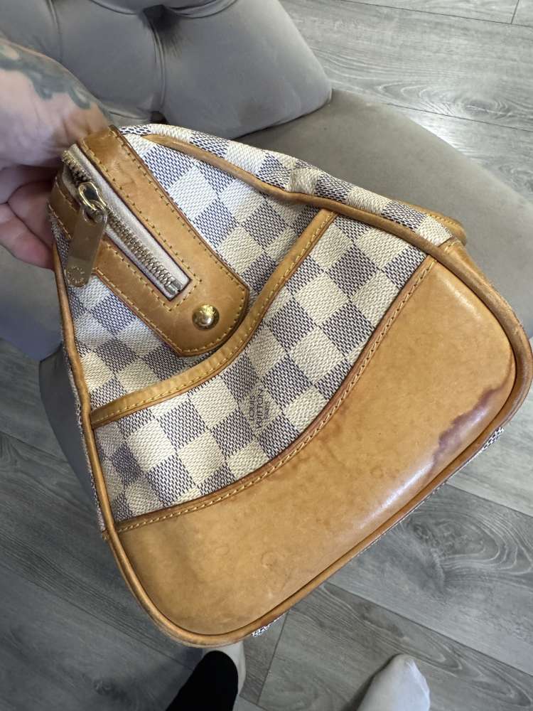 Louis Vuitton Barkeley