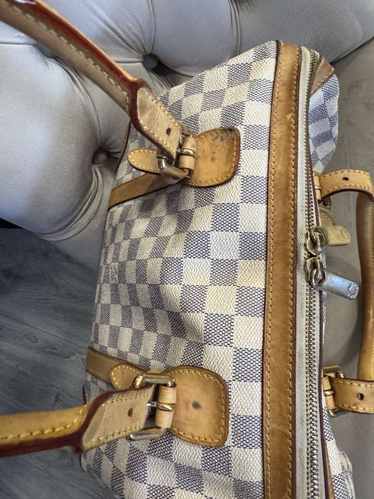 Louis Vuitton Barkeley