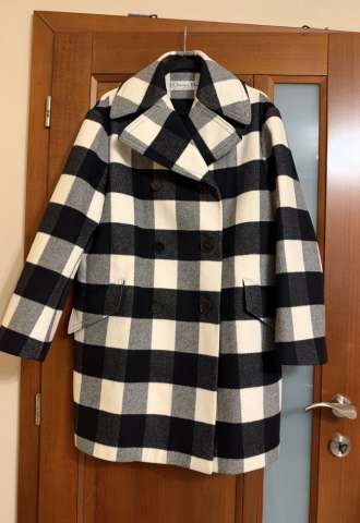 https://vipluxury.sk/Dior kabát