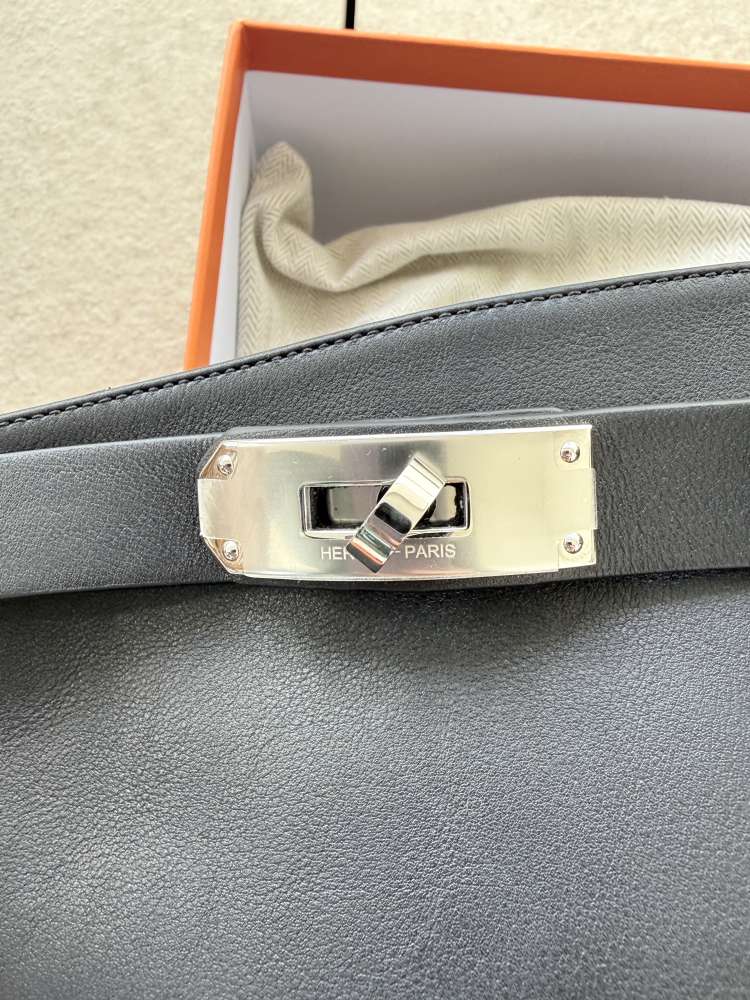 Hermès High Boots with Kelly lock