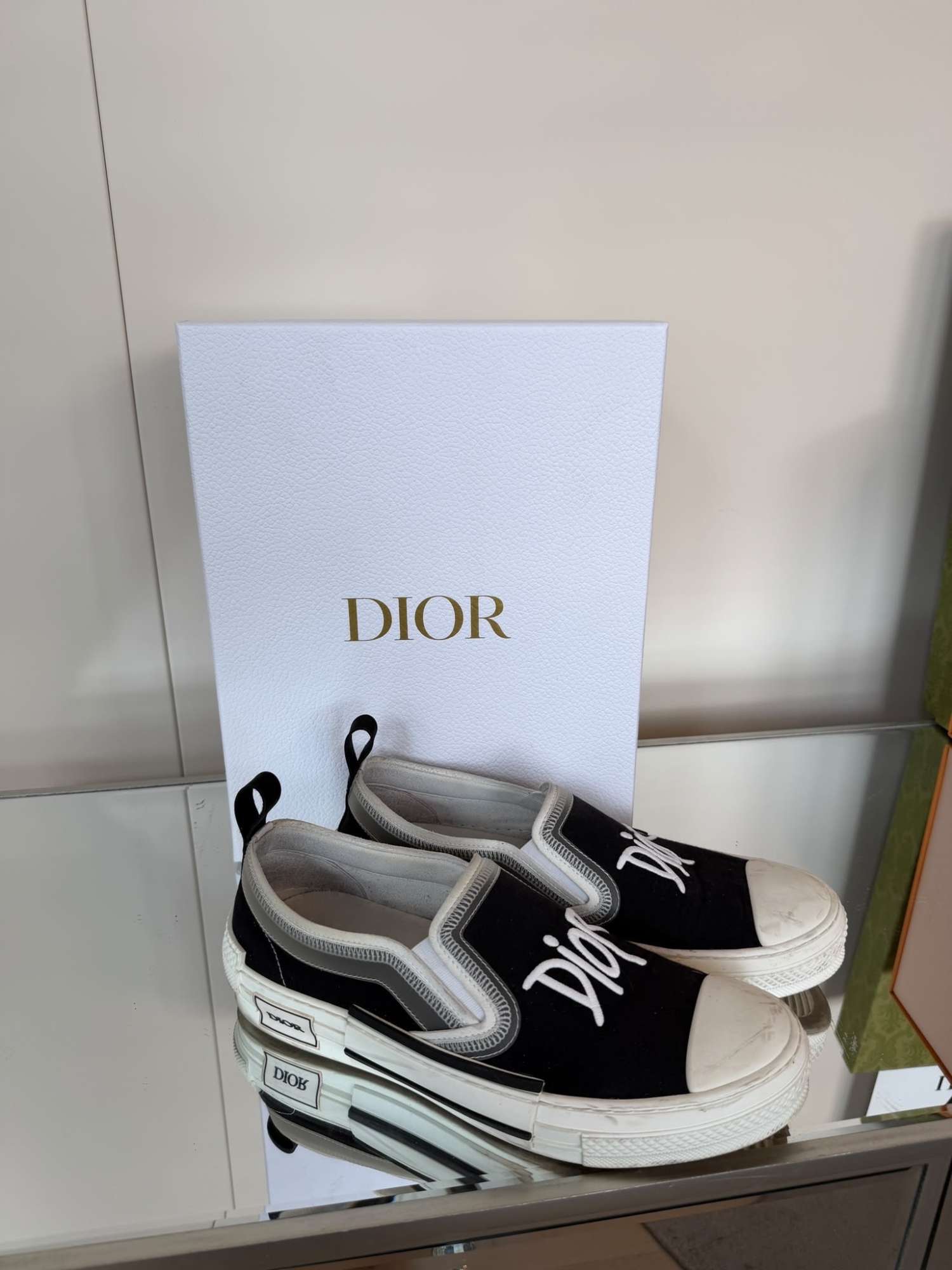 Dior slip on tenisky s nápisom