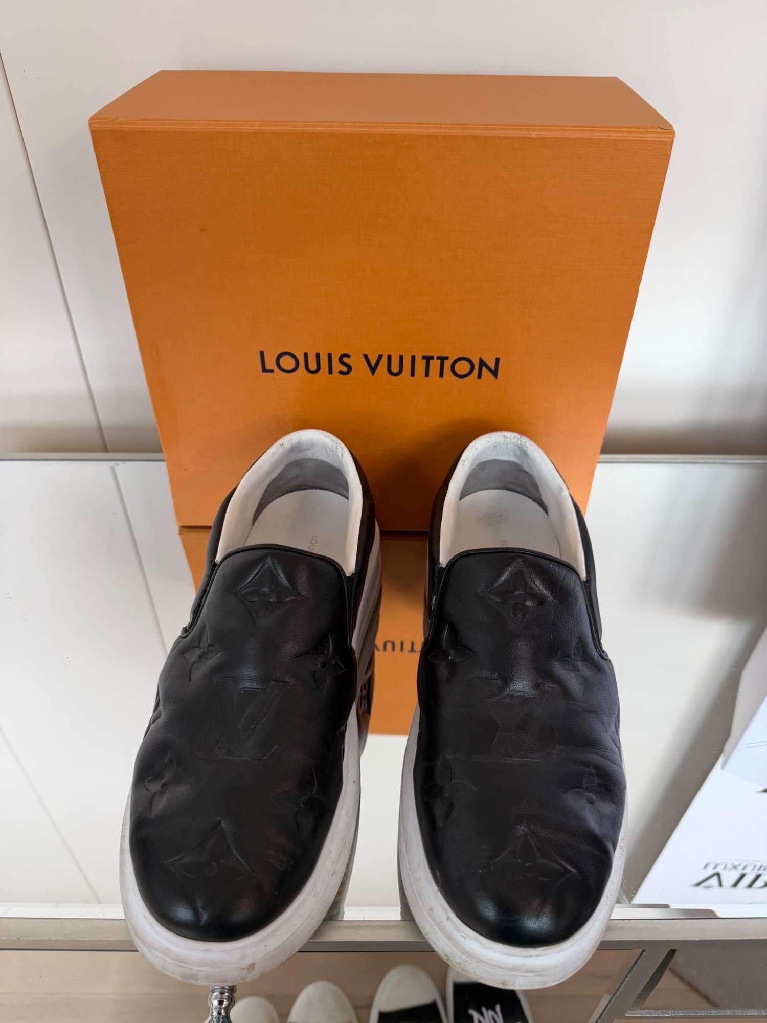 Louis Vuitton slip on tenisky