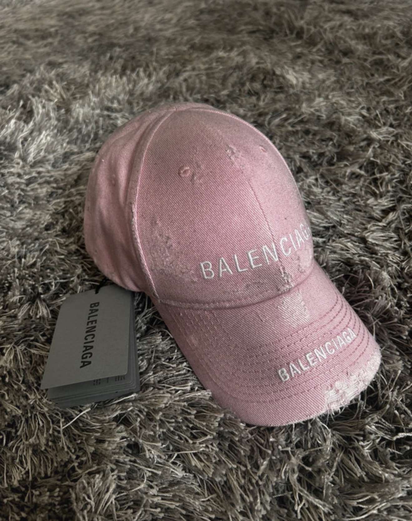 Balenciaga šiltovka