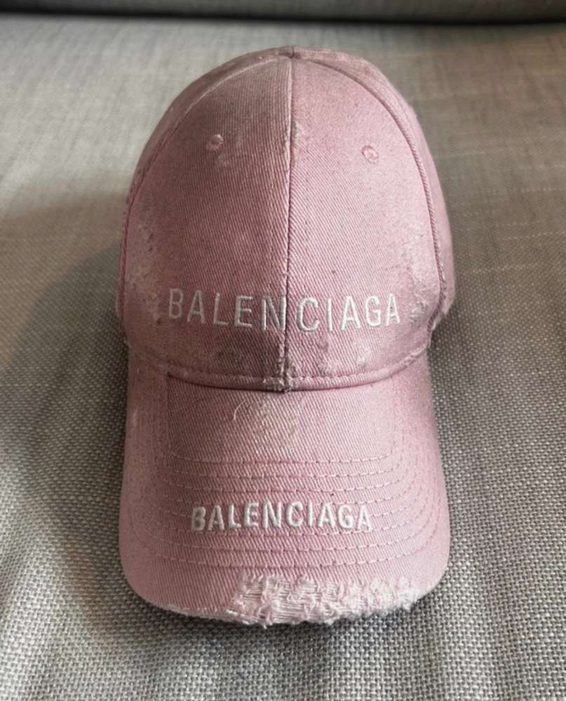 Balenciaga šiltovka
