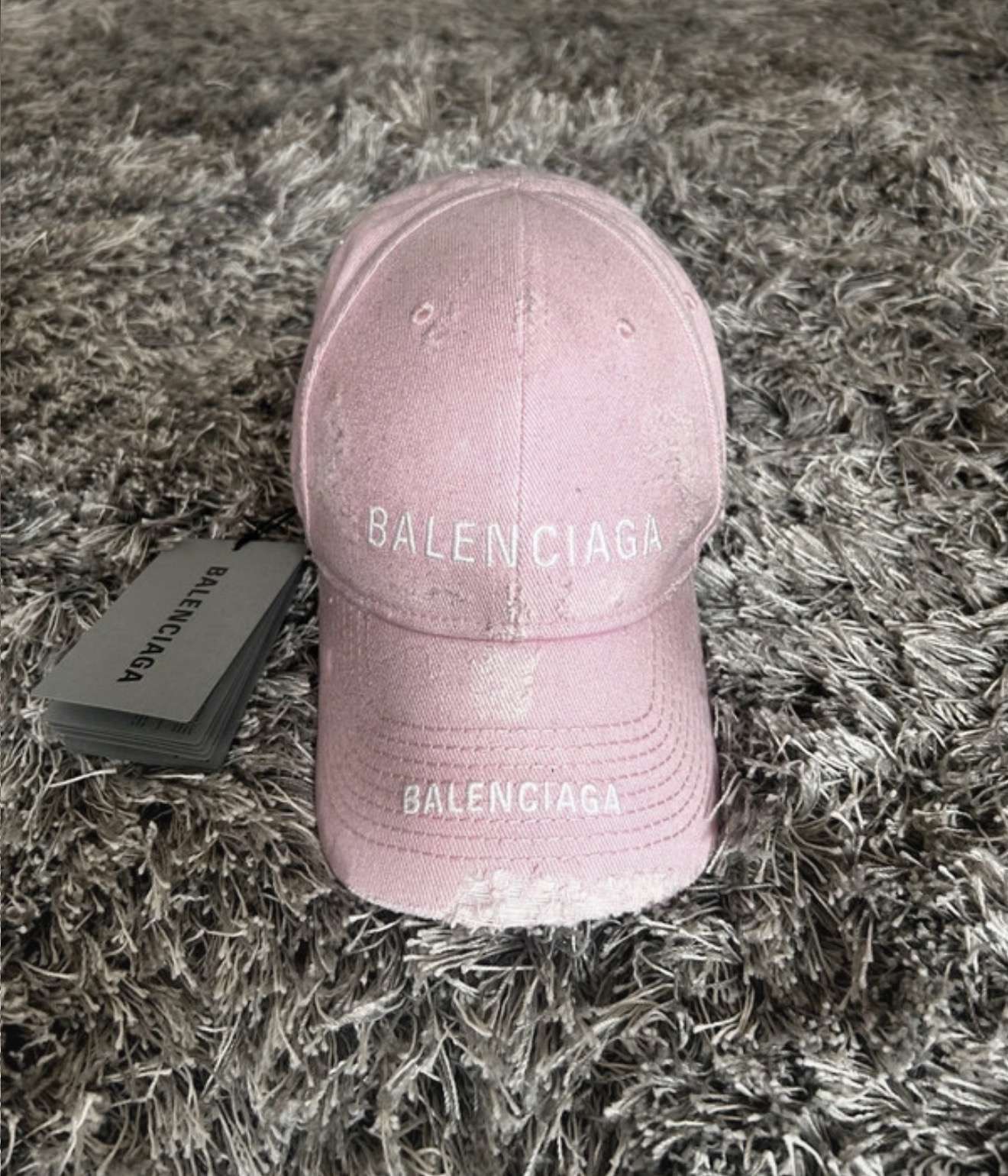 Balenciaga šiltovka