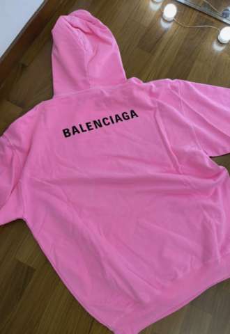 https://vipluxury.sk/Balenciaga mikina