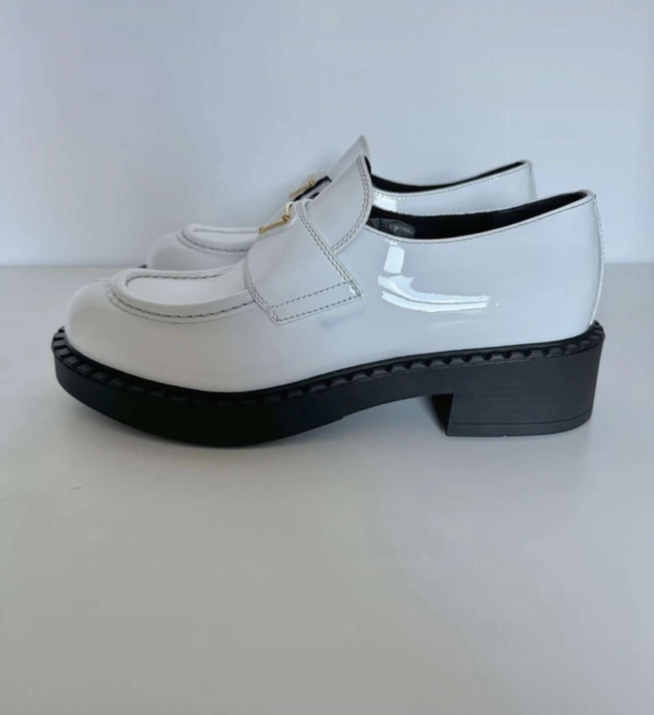 Prada mokasiny