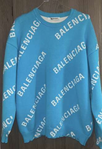 https://vipluxury.sk/Balenciaga sveter