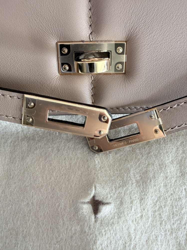 Hermès Kelly 25 Sellier Limited Padded Chai Gold
