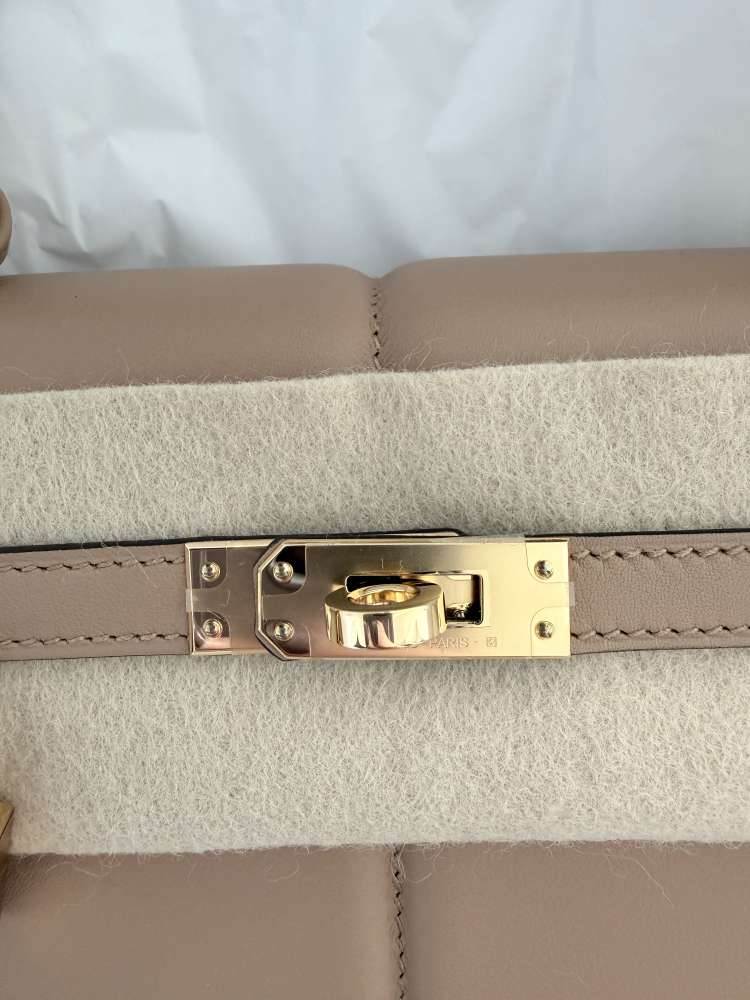 Hermès Kelly 25 Sellier Limited Padded Chai Gold