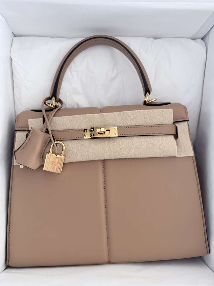 Hermès Kelly 25 Sellier Limited Padded Chai Gold
