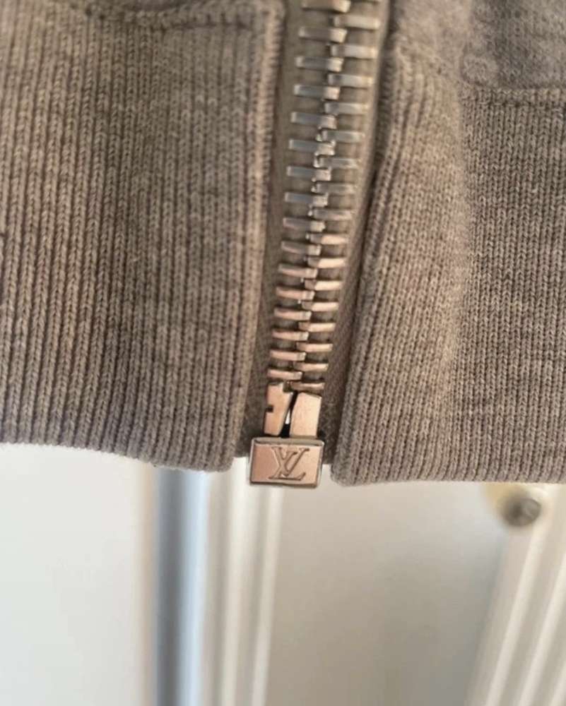 Louis Vuitton mikina