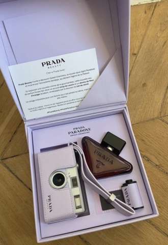 https://vipluxury.sk/Prada balíček