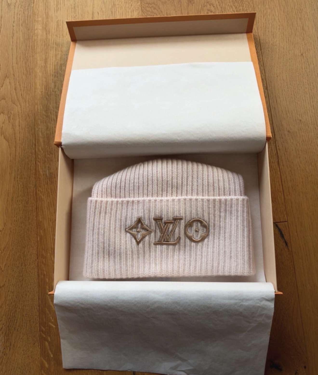 Louis Vuitton čiapka