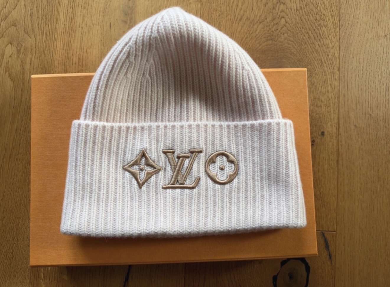 Louis Vuitton čiapka