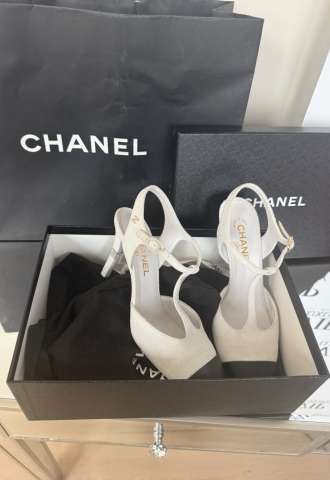 https://vipluxury.sk/Chanel lodicky