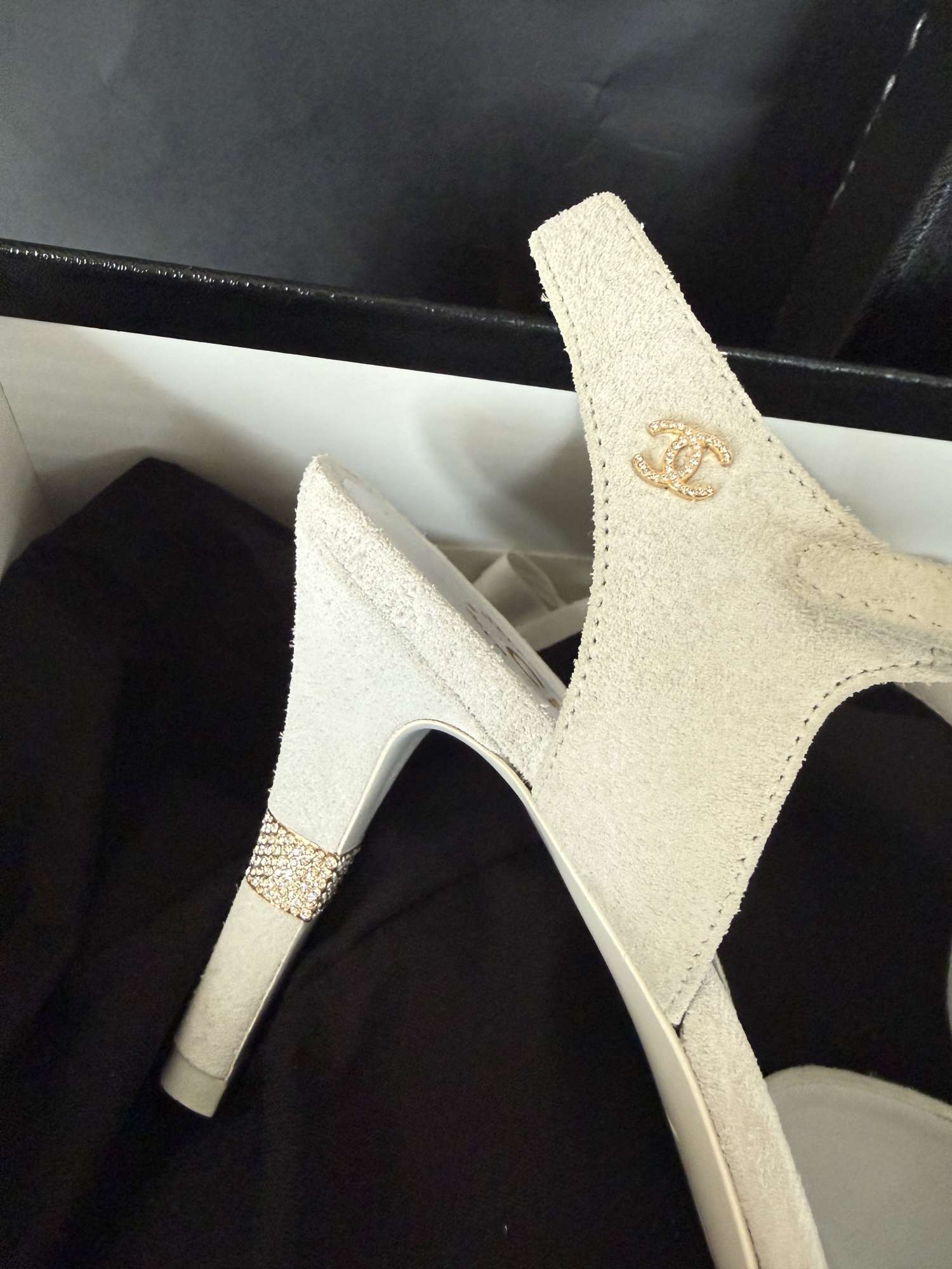 Chanel lodicky