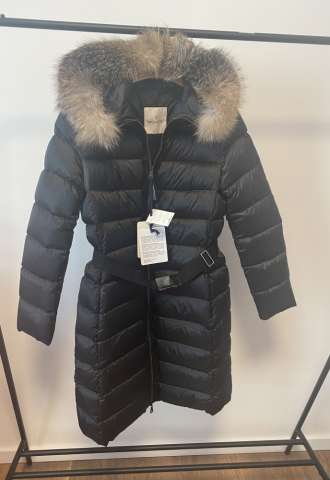 https://vipluxury.sk/Moncler zimná bunda