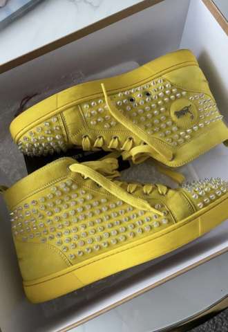 https://vipluxury.sk/Christian Louboutin Tenisky