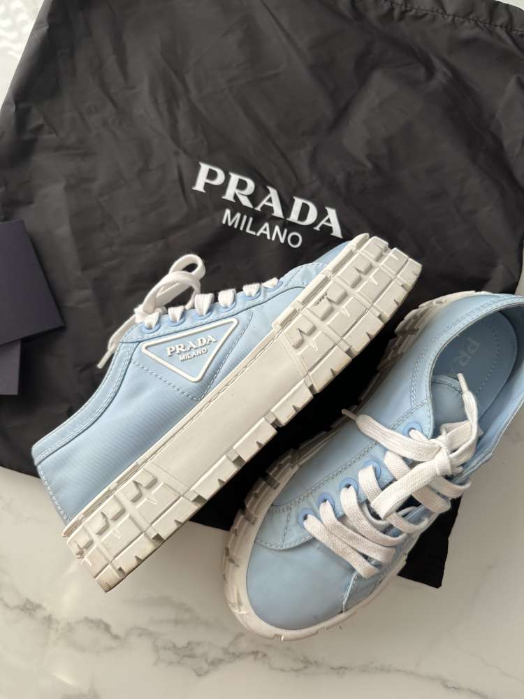 Prada tenisky