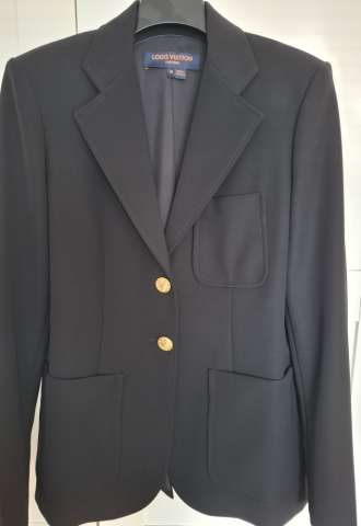 https://vipluxury.sk/Uniforms LOUIS VUITTON FR36