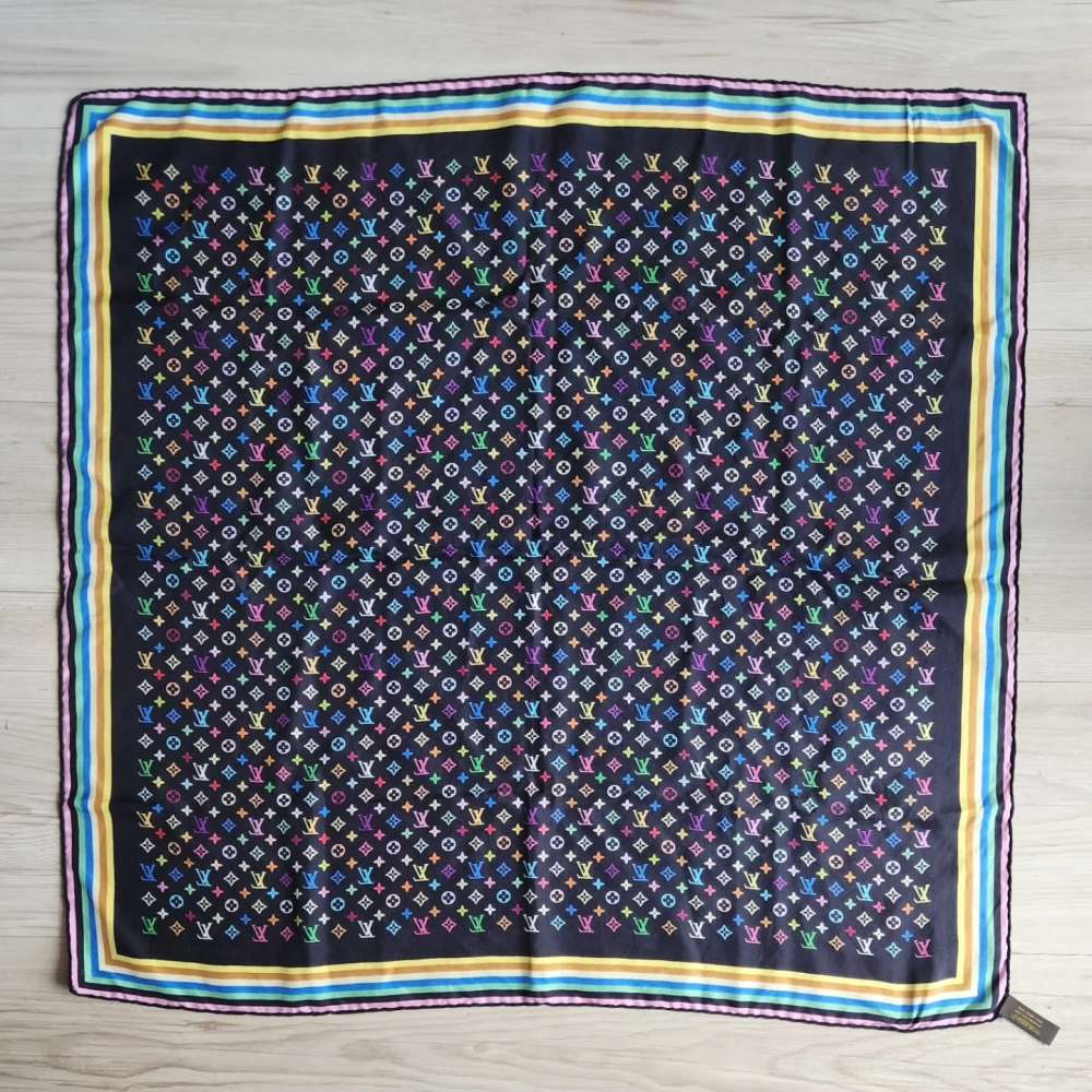 Louis Vuitton Foulard