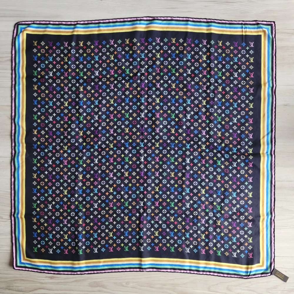 Louis Vuitton Foulard