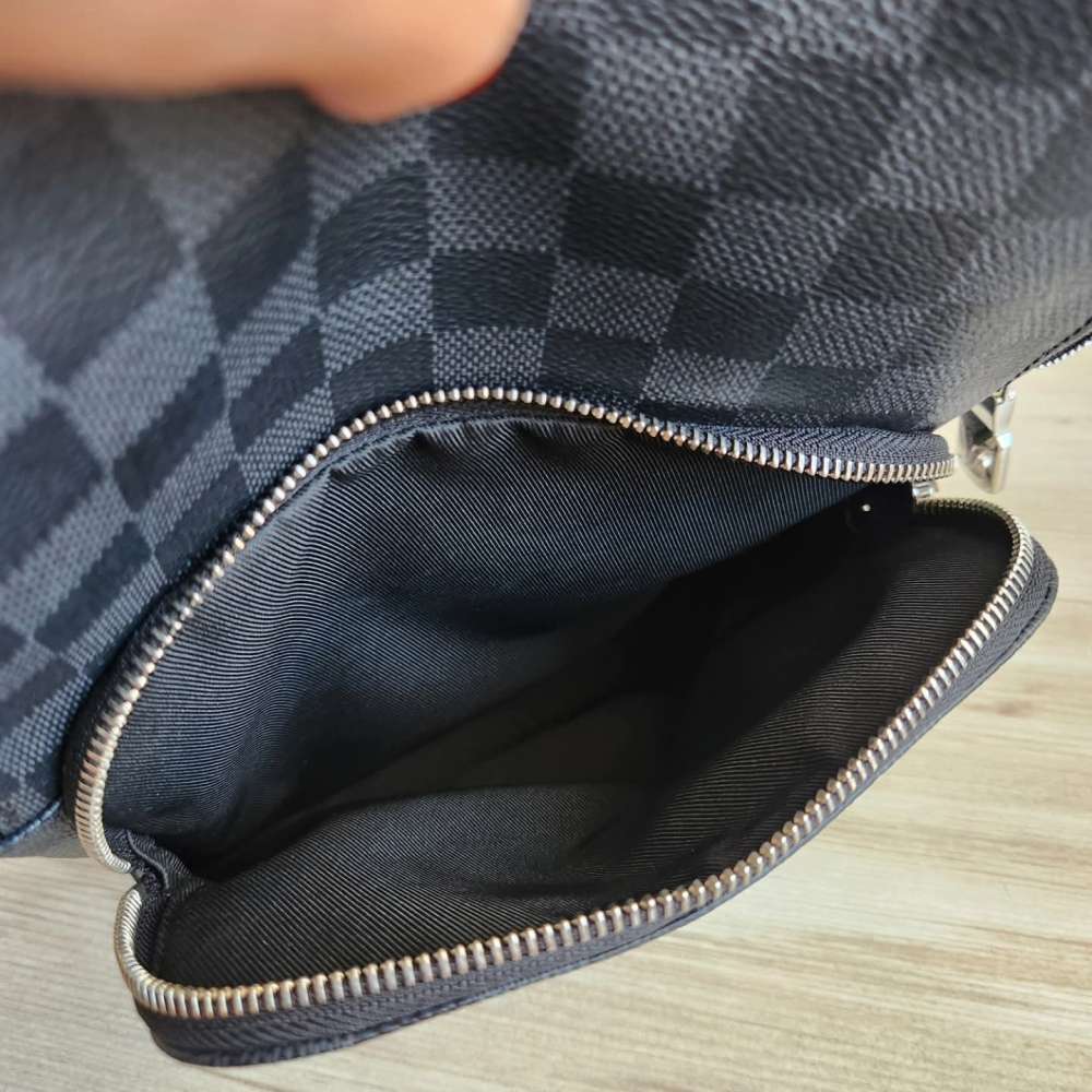Louis Vuitton Avenue