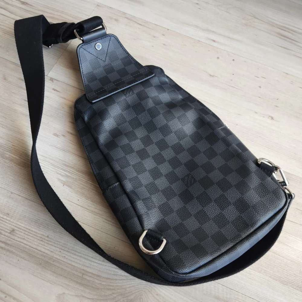 Louis Vuitton Avenue